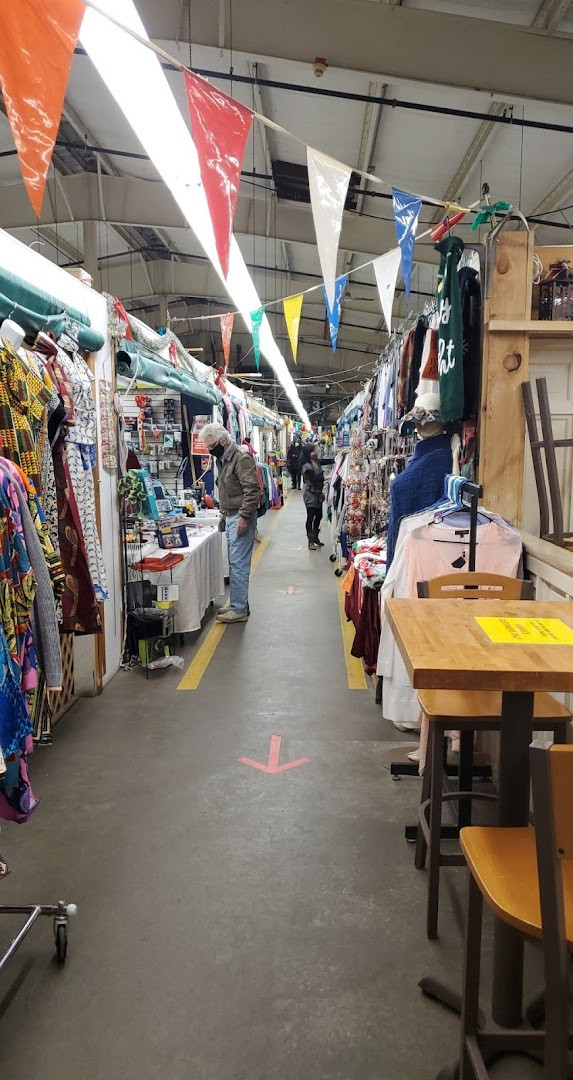 Collingwood Auction &amp; Flea Market