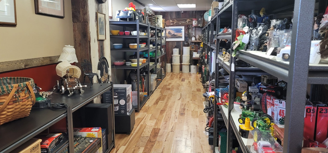 Thrifty Flea Market