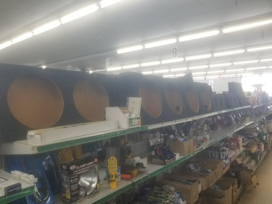 Sharon's Discounts Flea Market