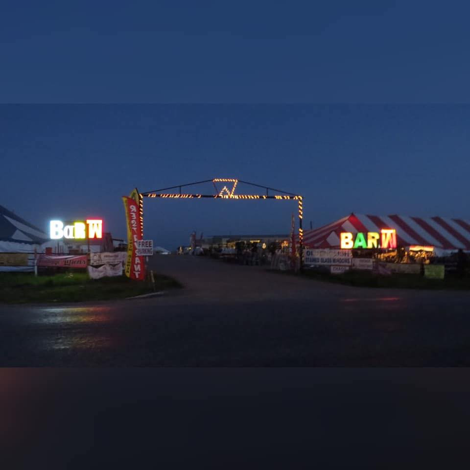 Bar W Field Warrenton / Round Top TX Antique Flea Market