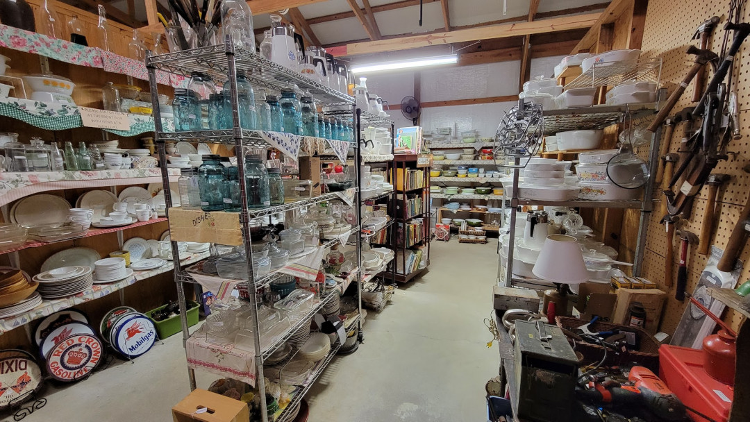 Nuziebells Flea Market &amp; Storage