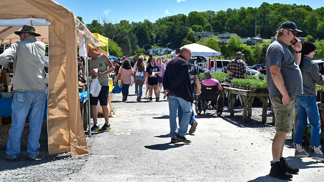Tri Cities Flea Market