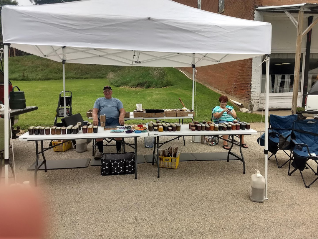 White Cloud Flea Market