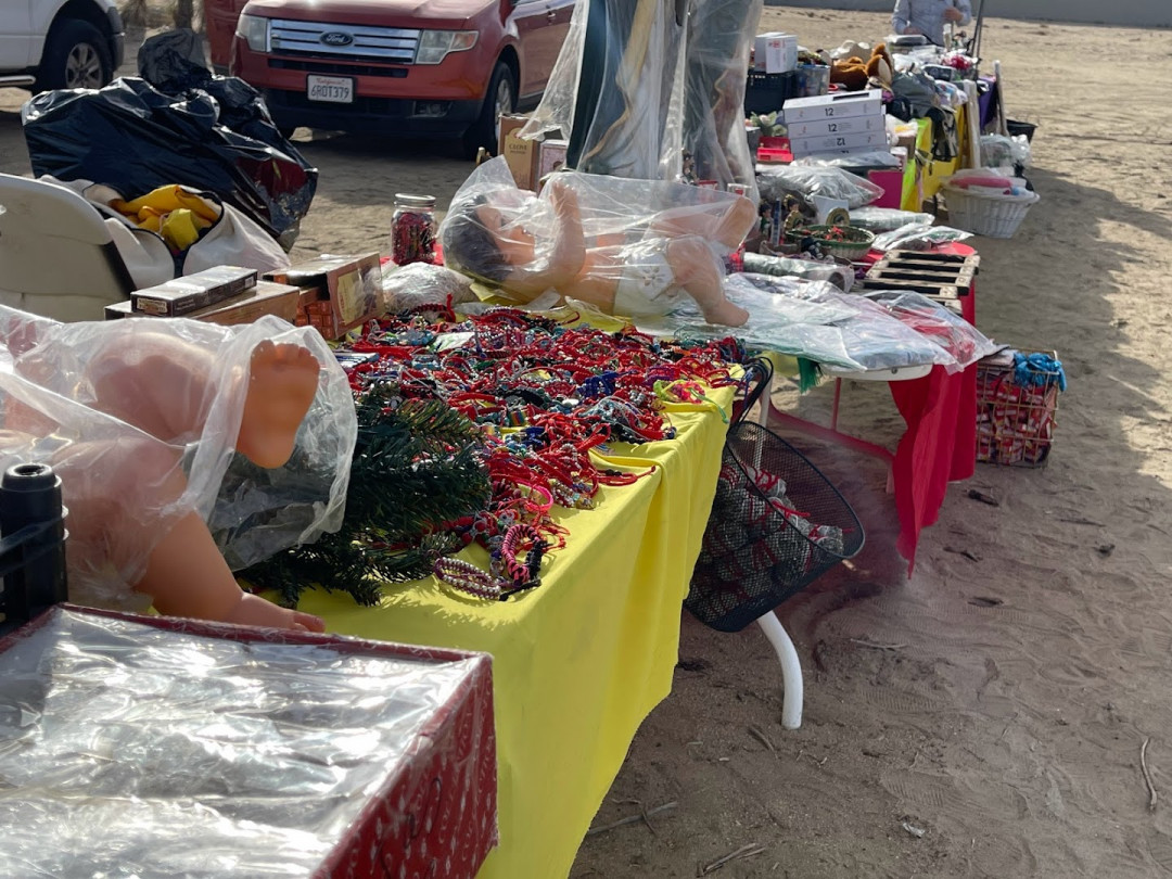 Lake LA Farmers/Flea Market