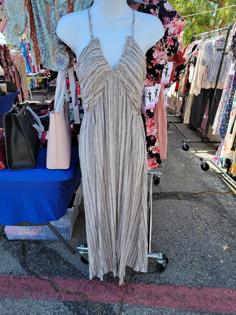 The Santa Clarita Swap Meet @ The Saugus Speedway