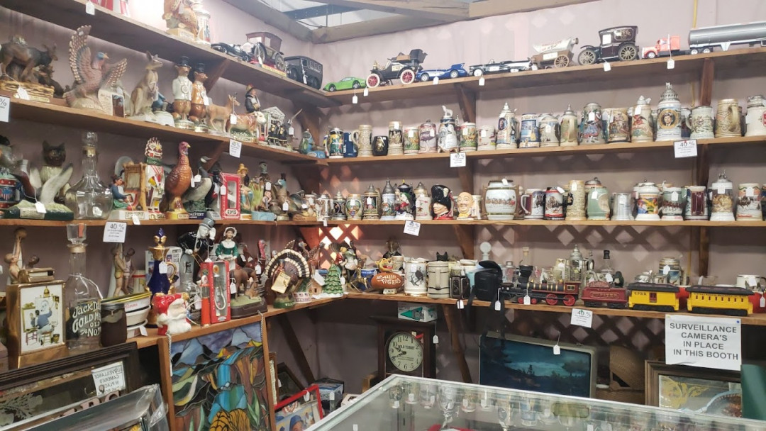 Camp Flea Antique Mall