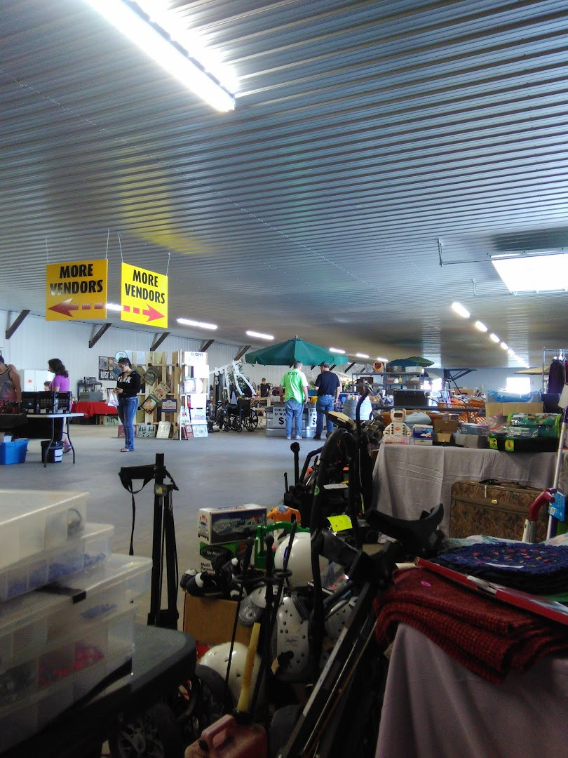 Elwood Flea Market