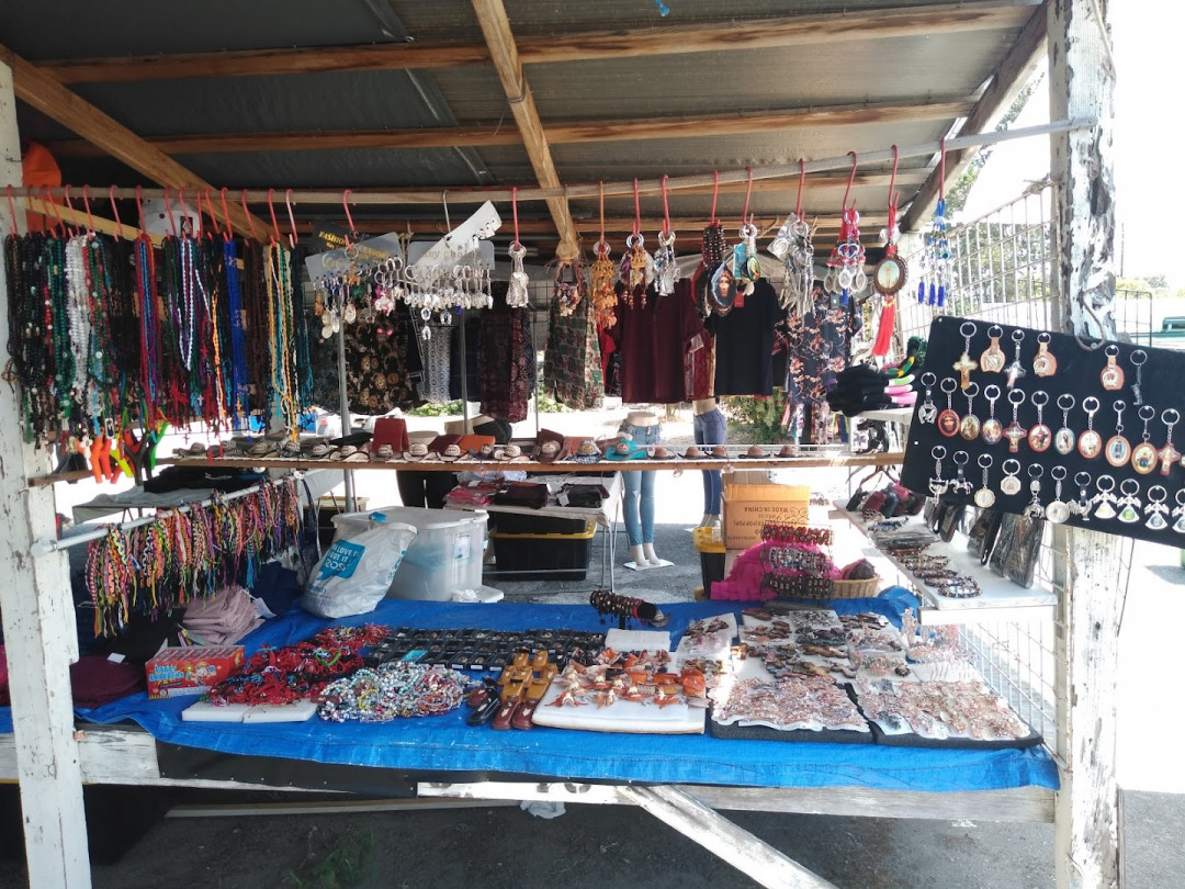 Midgley's Country Flea Market