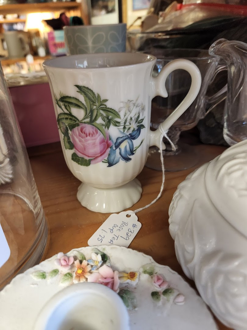 The Busy Bee Flea Market