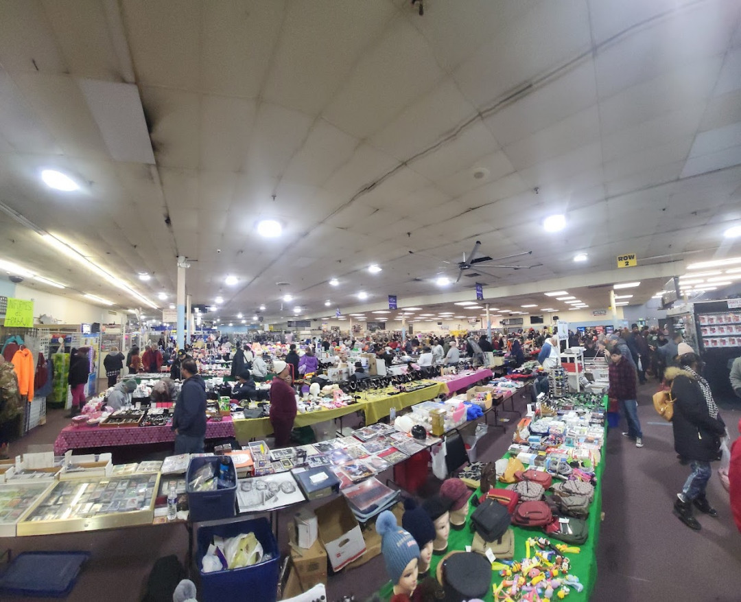 North Point Plaza Flea Market
