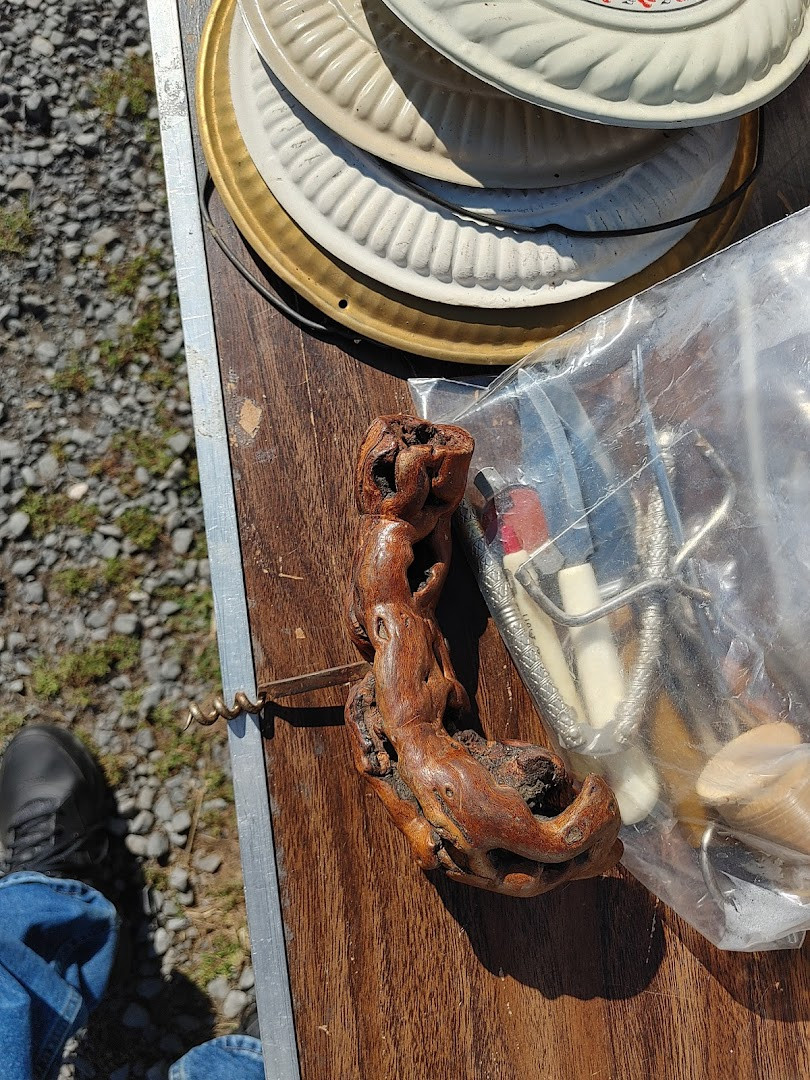 Andrick's Front Royal Fleamarket