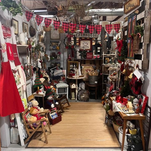 Kiehl Avenue Flea Market