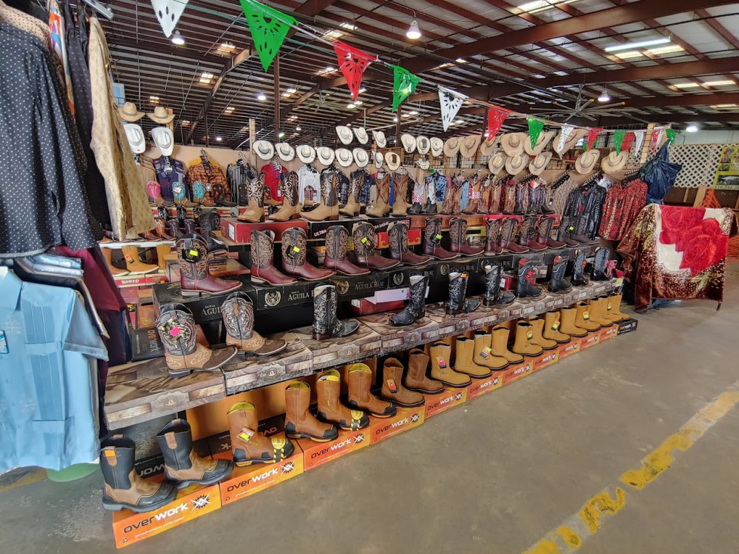 Brightleaf Flea Market