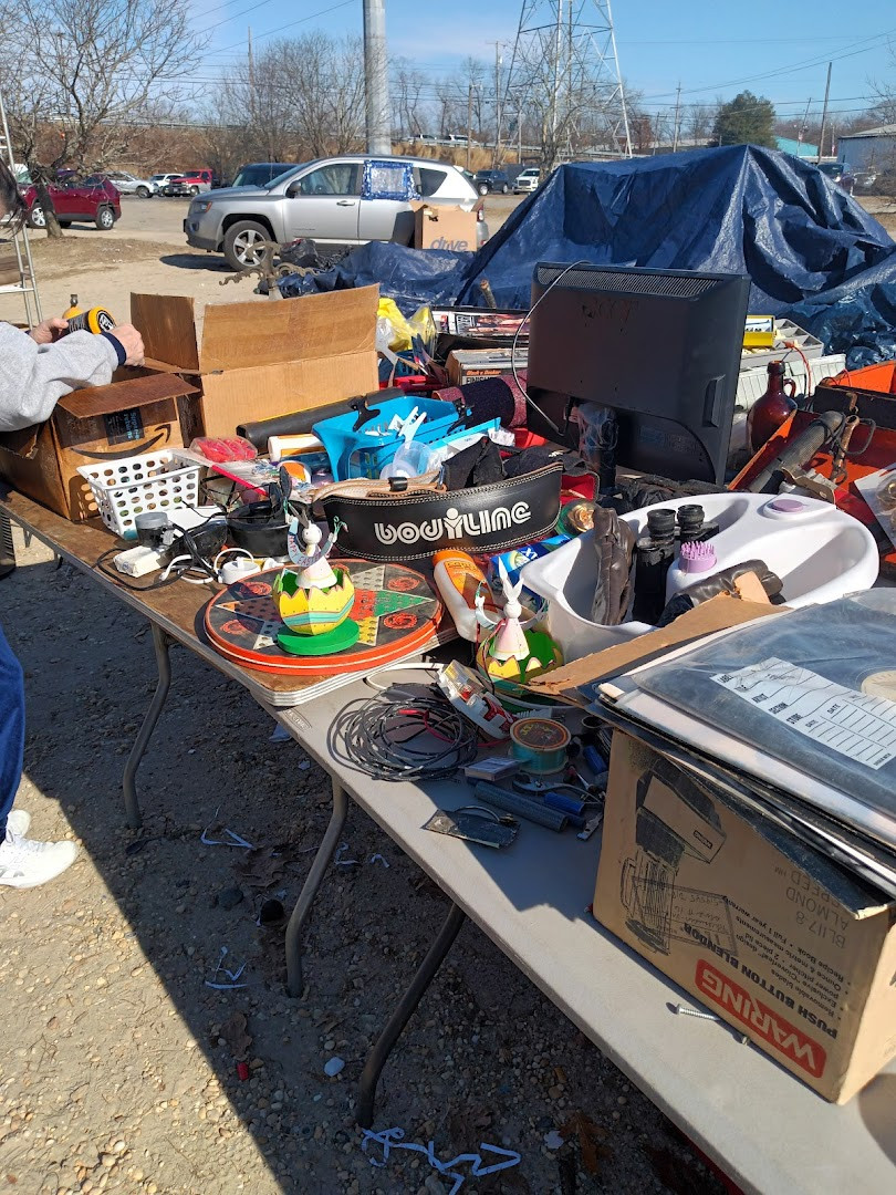 Collingwood Auction &amp; Flea Market