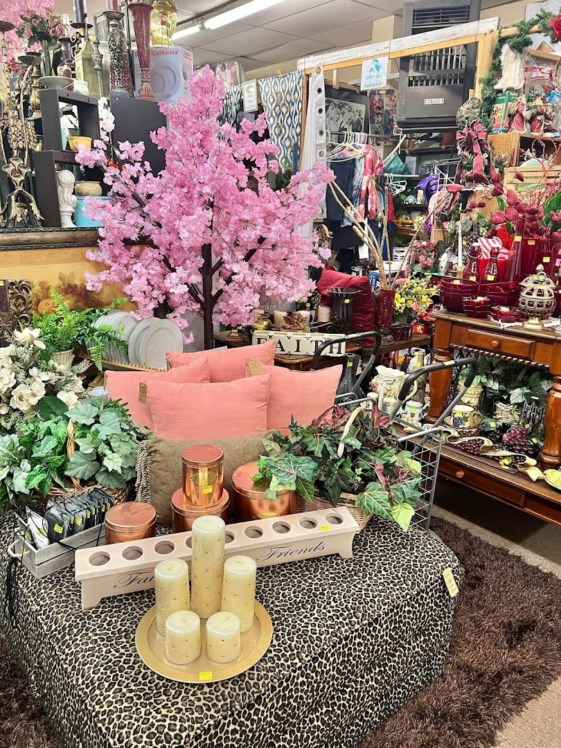 Allure Flea Market