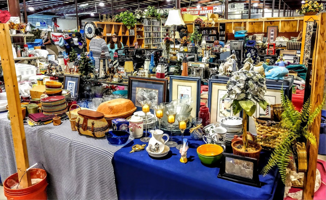 Brightleaf Flea Market