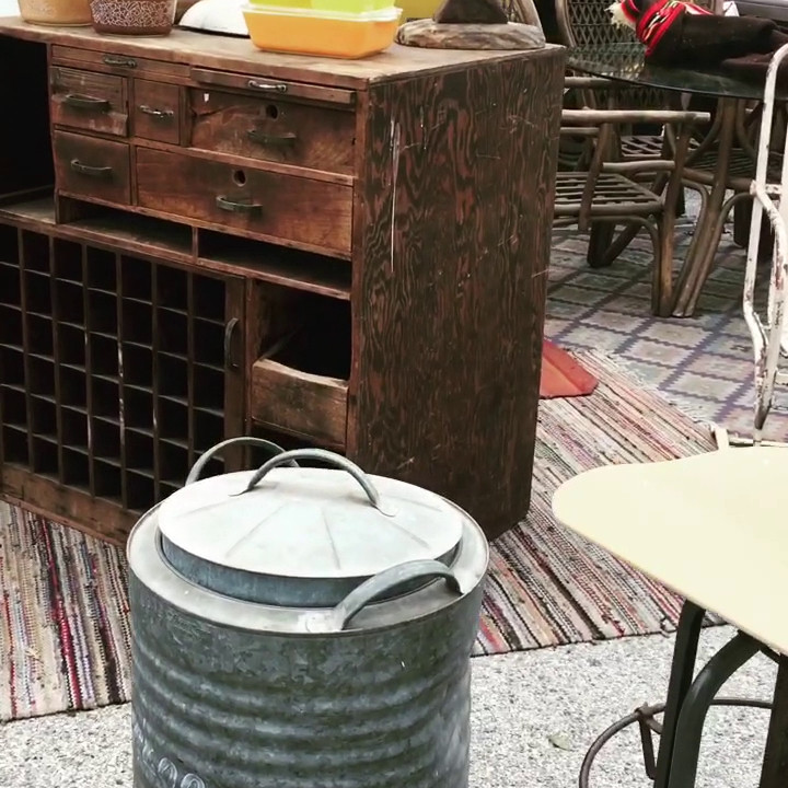Topanga Vintage Market