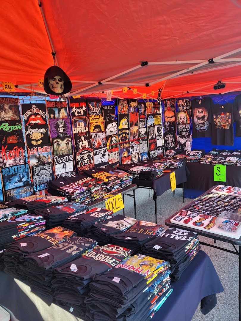 FOX PLAZA MERCADO (OUTDOOR MARKET)