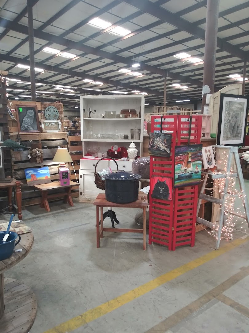 Hwy 15 Flea Market