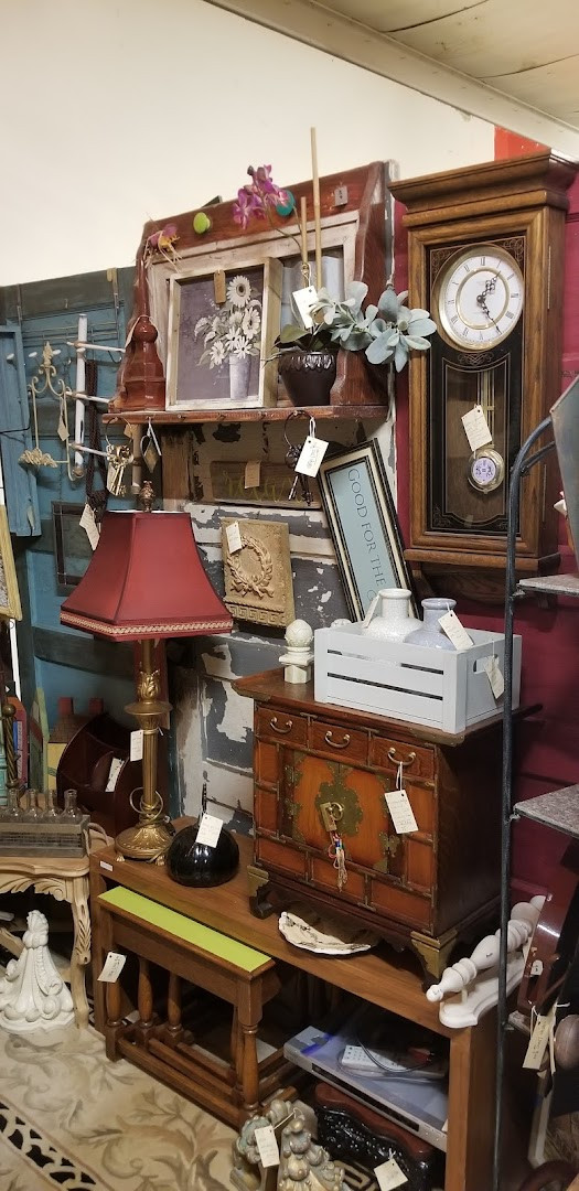 The Back Porch Flea Market
