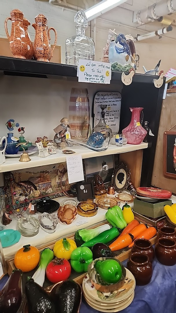 Waterfront Flea Market