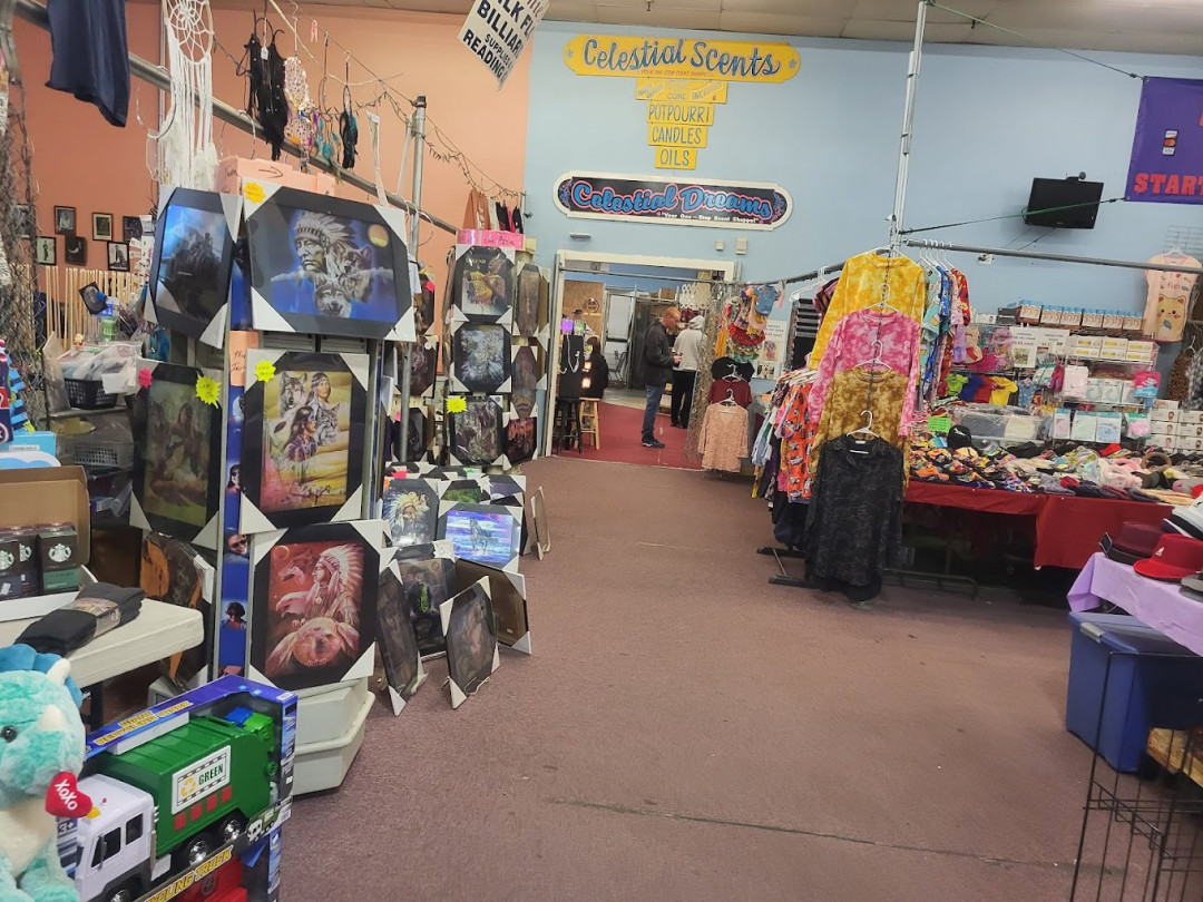 North Point Plaza Flea Market