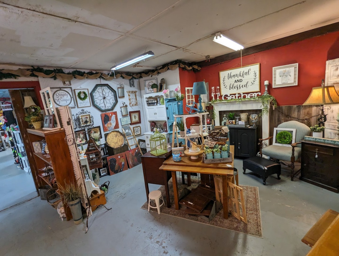 The Rustic Roost