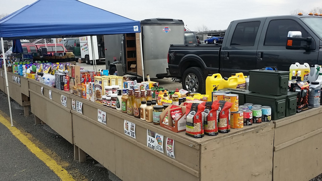 Nate's Swap Shop 63rd Street Drive-In Flea Market