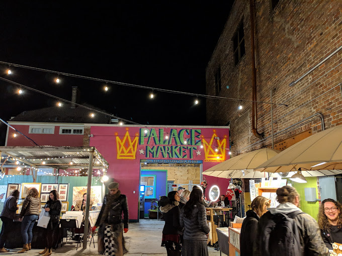 Frenchmen Art Market