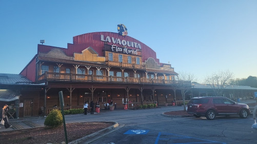 La Vaquita Flea Market