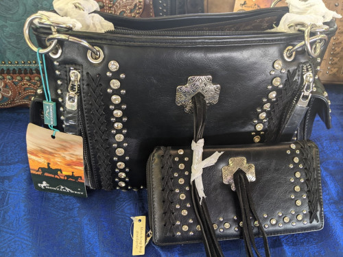 Nana's Liquidation