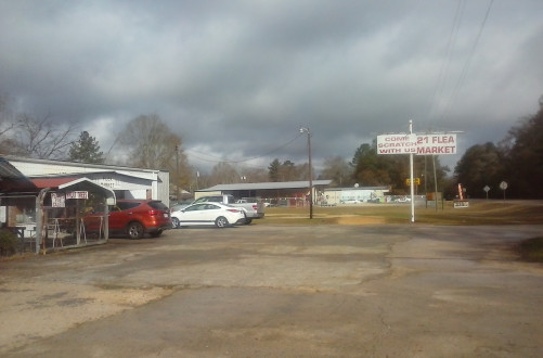 21 Flea Market