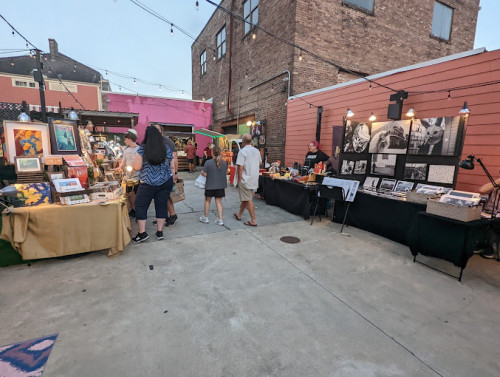 Frenchmen Art Market