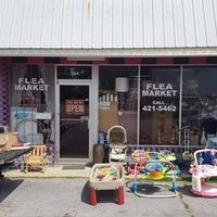 LuLus FLEA MARKET