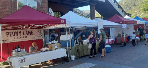 Glenwood Springs Downtown Market on 7th Street