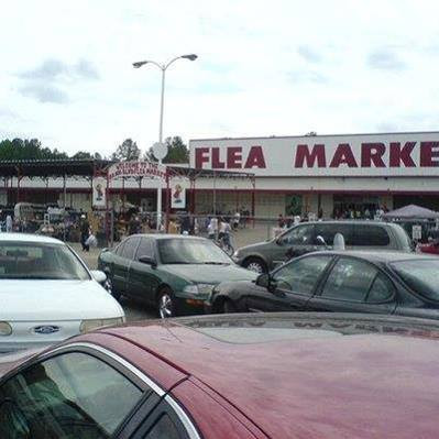 Bragg Boulevard Flea Market
