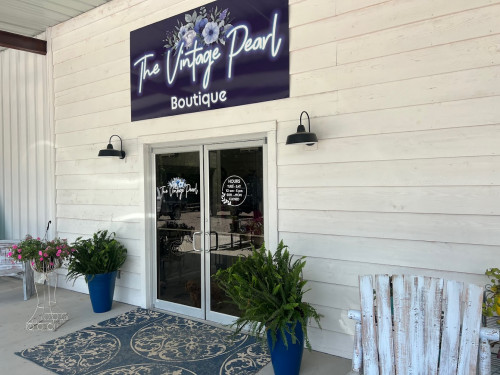 The Vintage Pearl Market, LLC