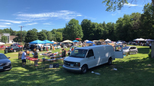 The Woodbury Flea Market