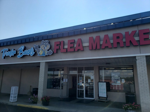 Trader Buck's Flea Market