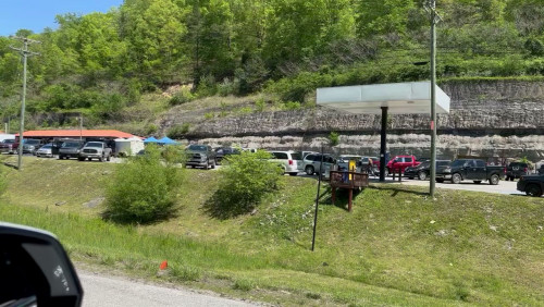 Bull Creek Flea Market - Trade Center