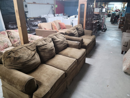 Angie Flea Market