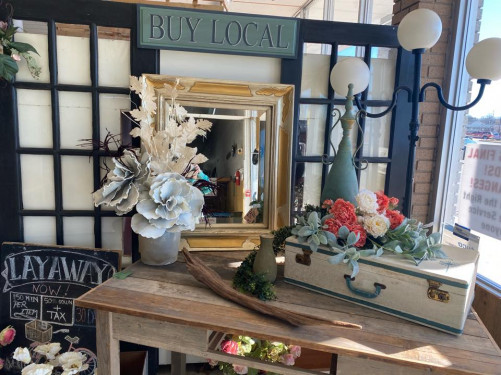 West Main Street Flea Market